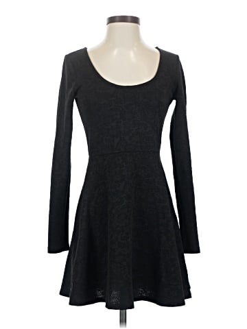 Forever 21 Casual Dress (view 1)