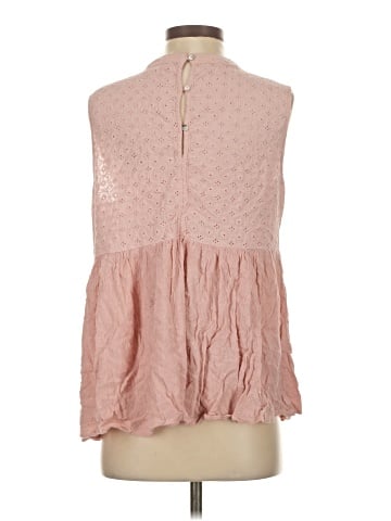 Weekend Suzanne Betro Sleeveless Blouse (view 2)