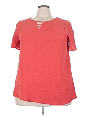 Naif Short Sleeve T-Shirt (view 1)