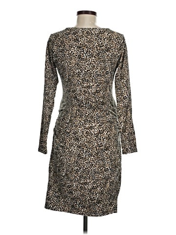 Old Navy Casual Dress (view 2)