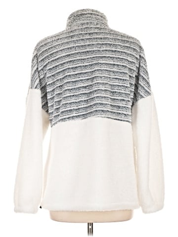 Merokeety Pullover Sweater (view 2)