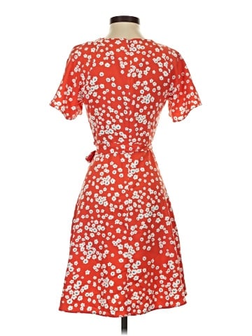 Banana Republic Factory Store Casual Dress (view 2)