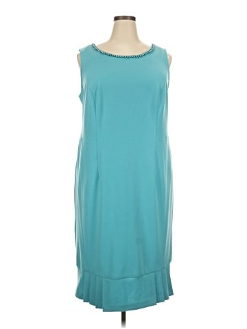 Le Bos Casual Dress (view 1)