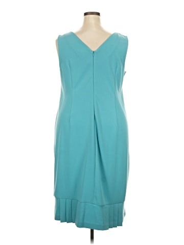 Le Bos Casual Dress (view 2)