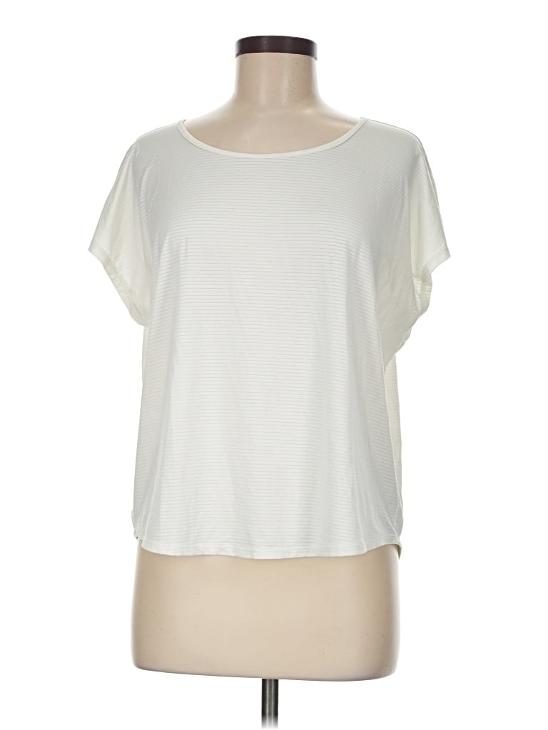 Pre-owned Rbx Short Sleeve T-shirt In Ivory