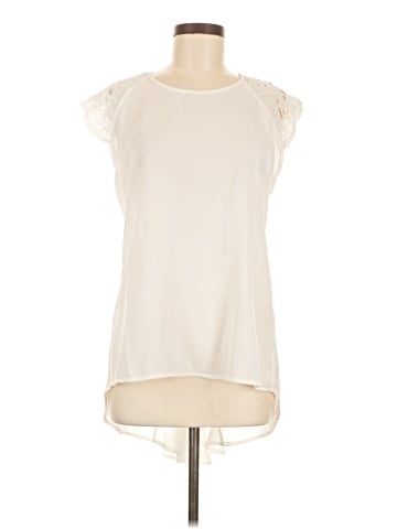 Romeo & Juliet Couture Sleeveless Blouse (view 1)