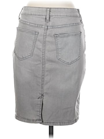 Old Navy Denim Skirt (view 2)