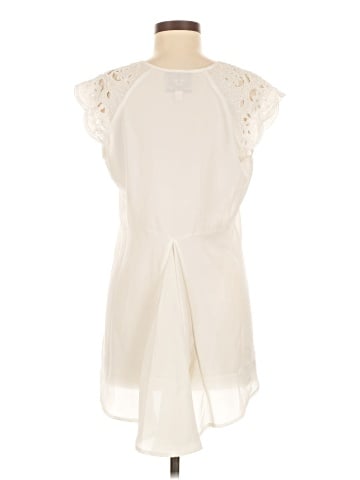 Romeo & Juliet Couture Sleeveless Blouse (view 2)