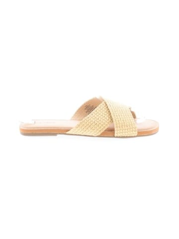 Old Navy Sandals (view 1)