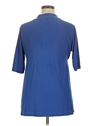 Daisy Fuentes Short Sleeve Blouse (view 2)