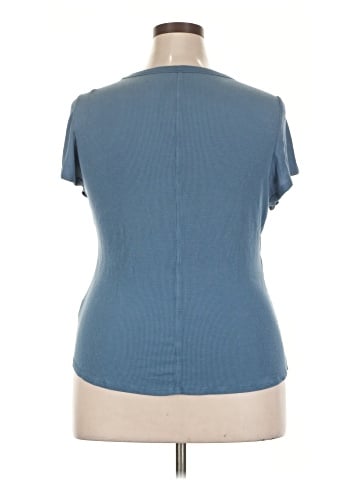 American Eagle Outfitters Short Sleeve T-Shirt (view 2)
