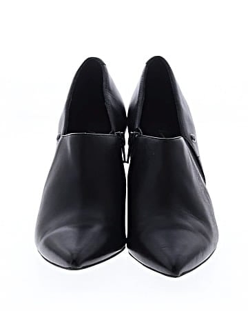 Simply Vera Vera Wang Ankle Boots (view 2)