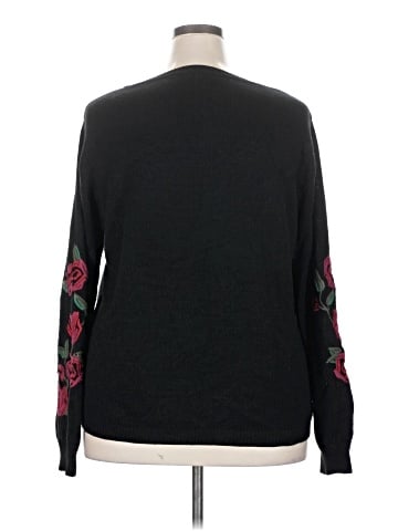 Charlotte Russe Pullover Sweater (view 2)