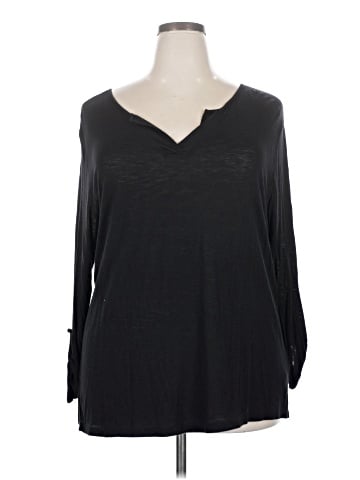 Leo & Nicole Pullover Sweater (view 1)