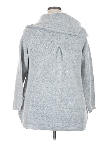 Neiman Marcus Pullover Sweater (view 2)
