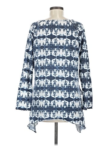 Cha Cha Vente 3/4 Sleeve T-Shirt (view 2)