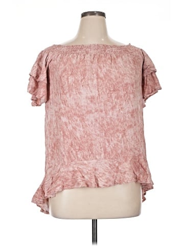 Romeo & Juliet Couture Short Sleeve Blouse (view 1)