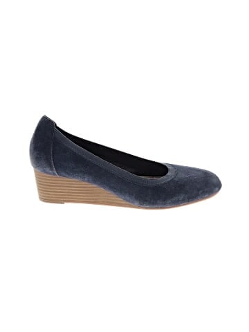 Lands' End Wedges (view 1)