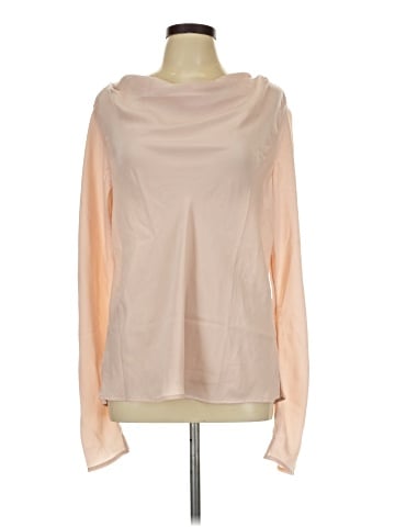 Old Navy Long Sleeve T-Shirt (view 1)
