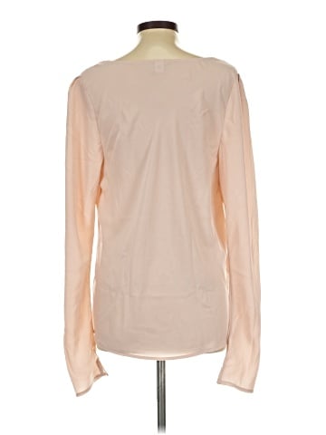 Old Navy Long Sleeve T-Shirt (view 2)