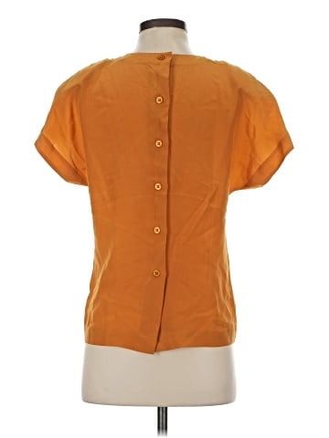 Linda Allard Ellen Tracy Short Sleeve T-Shirt (view 2)