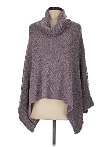 Romeo & Juliet Couture Poncho (view 1)