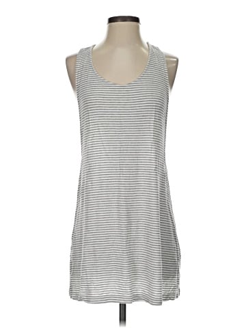 Xhilaration Sleeveless T-Shirt (view 1)
