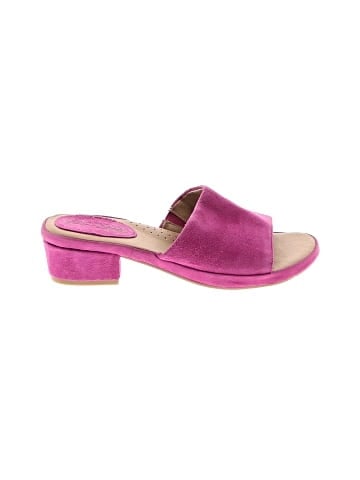 Adam Tucker ...Me Too Sandals (view 1)