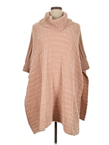 Caslon Poncho (view 1)