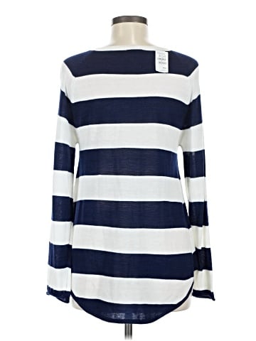 Neiman Marcus Pullover Sweater (view 2)