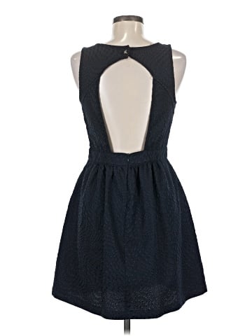 Francesca's Casual Dress (view 2)