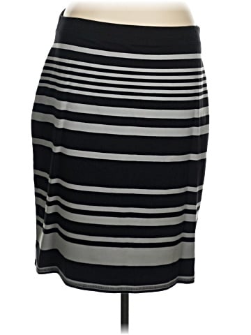 Old Navy Casual Skirt (view 1)