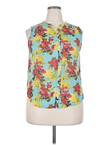 Collective Concepts Sleeveless Blouse (view 1)