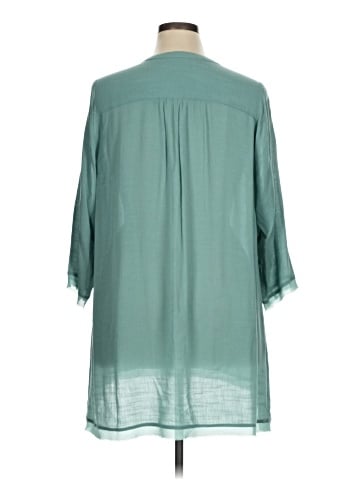 Magnolia Grace 3/4 Sleeve Blouse (view 2)
