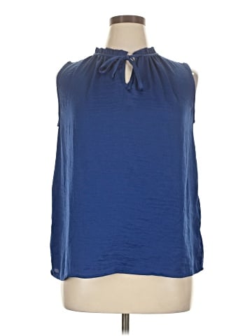Merona Sleeveless Blouse (view 1)