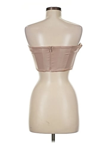 Oh Polly Sleeveless Blouse - back