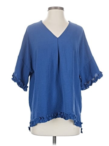 Coco + Carmen 3/4 Sleeve Blouse (view 1)