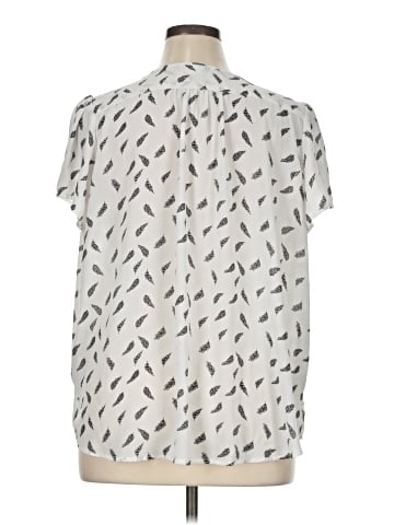 Fun2Fun Short Sleeve Blouse (view 2)