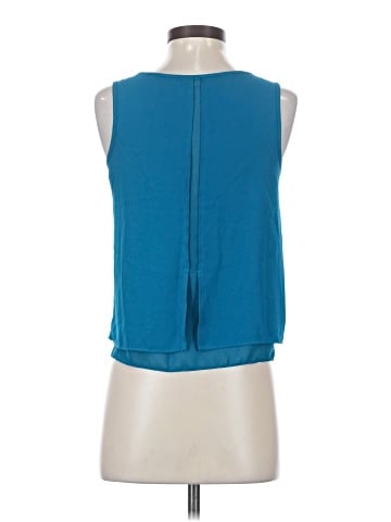 HD in Paris Sleeveless Blouse (view 2)