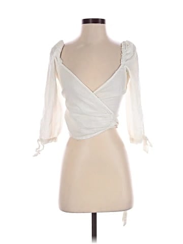 Bershka 3/4 Sleeve Blouse (view 1)