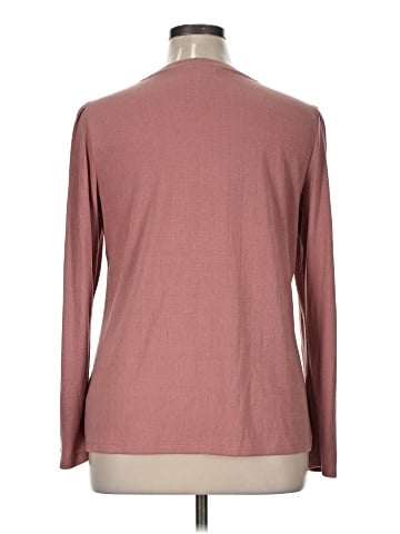 Well Worn 3/4 Sleeve T-Shirt (view 2)