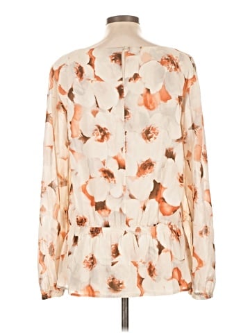 St. John Long Sleeve Silk Top (view 2)