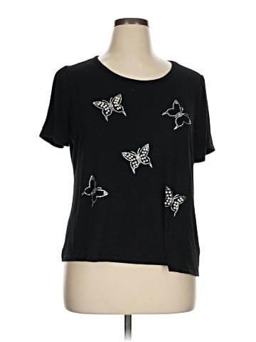 Love Scarlett Short Sleeve T-Shirt (view 1)
