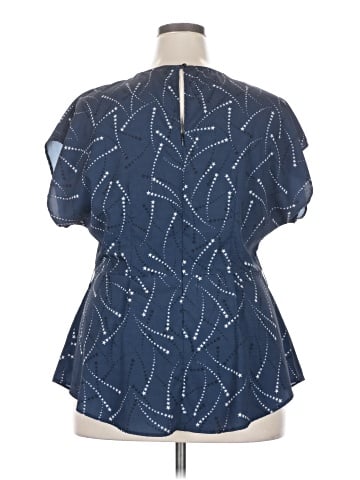 Wayward Fancies Short Sleeve Blouse (view 2)