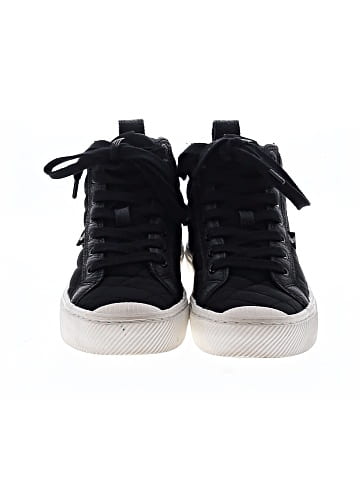 Cariuma Sneakers (view 2)