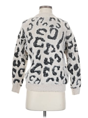 Cherish Pullover Sweater (view 1)