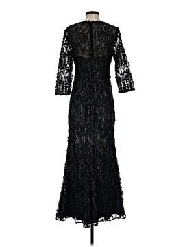 Carmen Marc Valvo Women's Clothing On Sale Up To 90% Off Retail | ThredUp