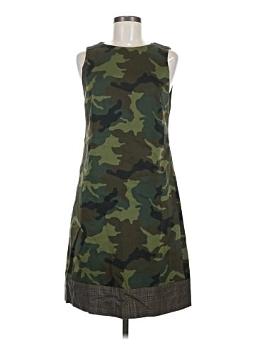 Alice + Olivia Casual Dress (view 1)