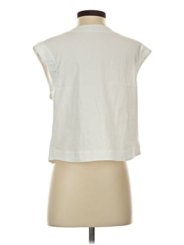 Madri Collection Sleeveless Blouse (view 2)