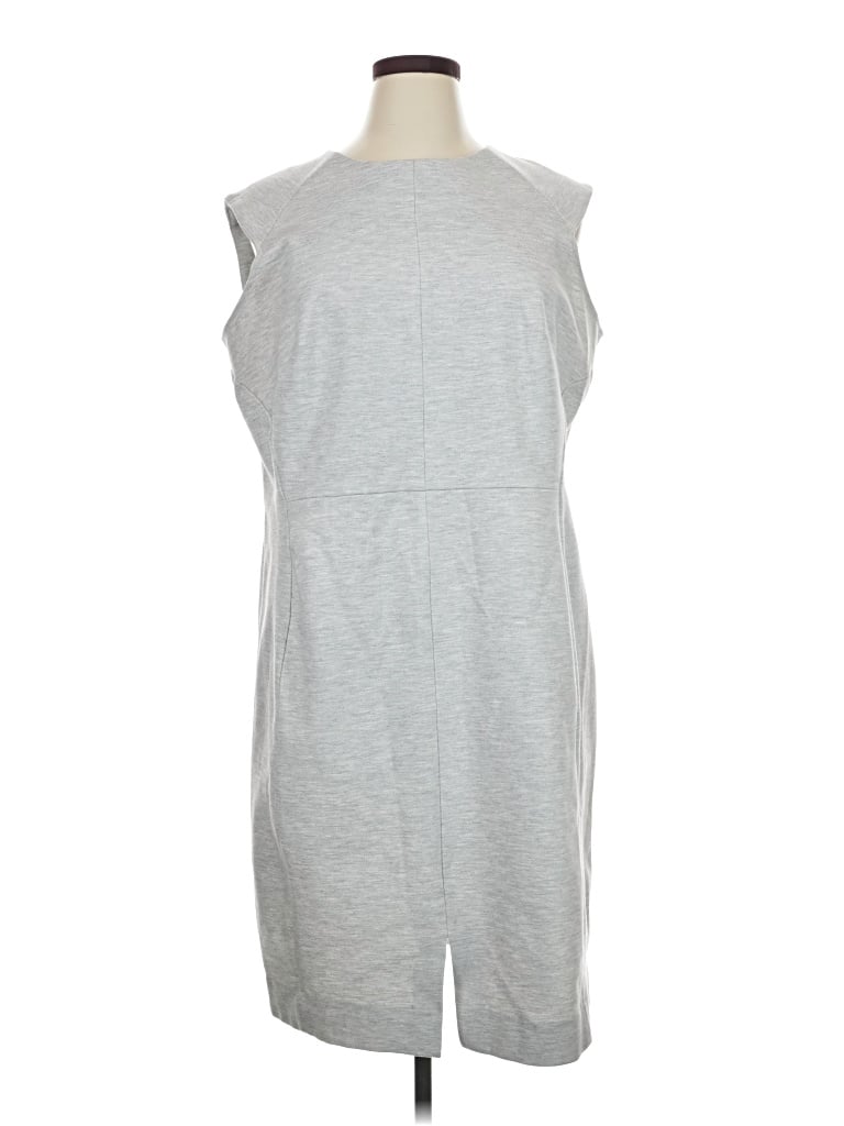 Pre-owned Mm. Lafleur Casual Dress In Gray